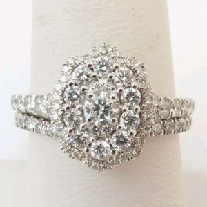 NEW 10K White Gold ~1CTW Diamond Oval Cluster Wedding Set Size 7